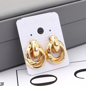 New Fashion Small Stud Earrings for Women Gold Color Metal Twisted Statement Earring Classic Simple Beautiful Jewelry Wholesale