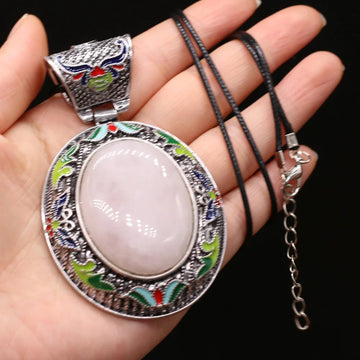 Elliptical Natural Mother of Pearl Shell Pendant Necklace Vintage Ethnic Rose Pink Quartz Charms Necklaces for Women Jewelry