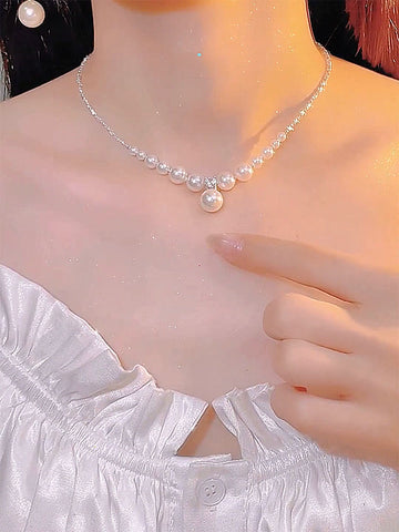 Niche Style Summer Small Pieces of Silver Women's Strong Light Pearl Necklace