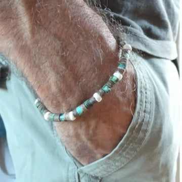 Mens bracelet. Mens beaded bracelet. Surfer style turquoise bracelet.Mens gemstone bracelet