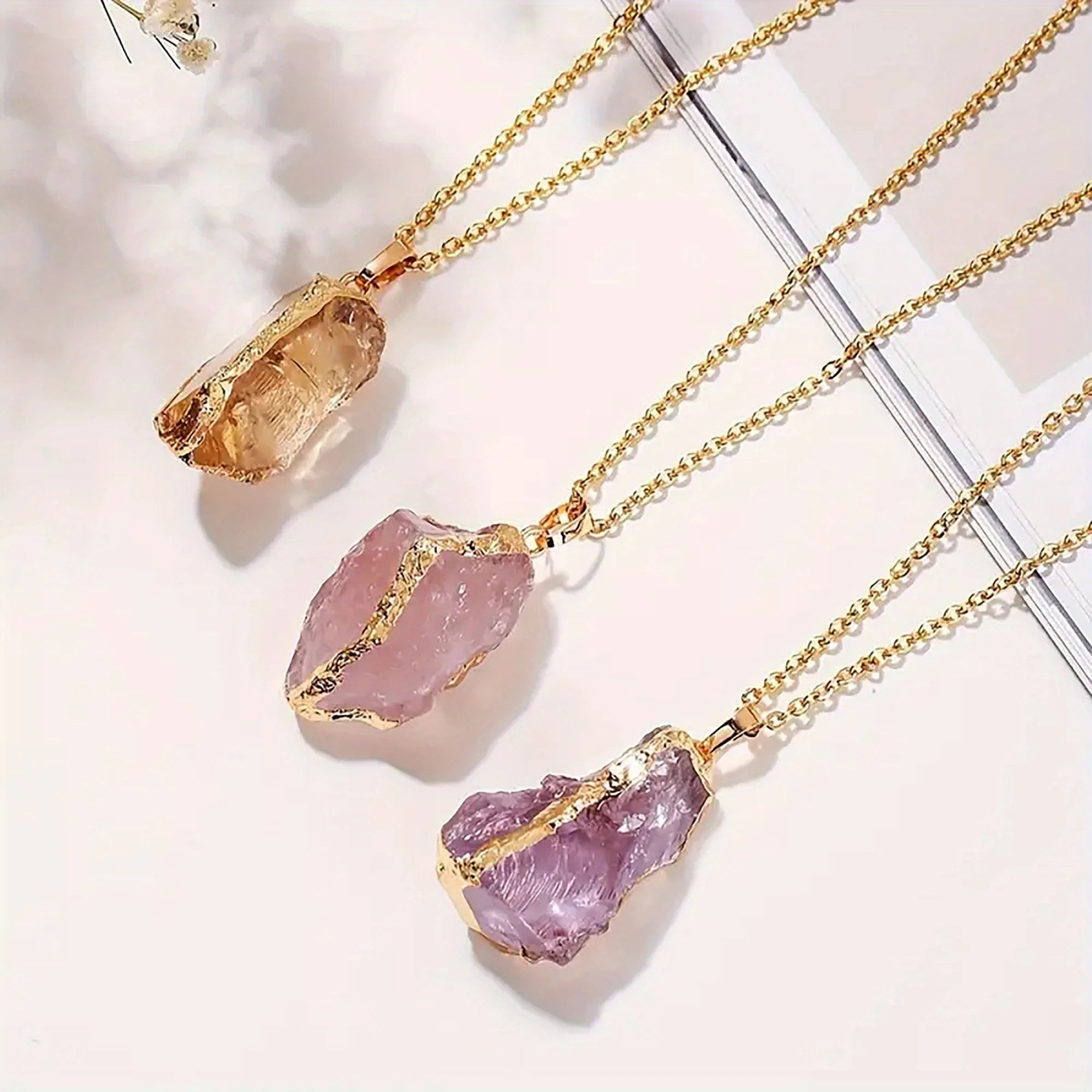 Irregular Gold Plated Edge Natural Stone Pendant Amethyst Powder Crystal Pendant Necklace Jewelry Gift Natural Agate Irregular