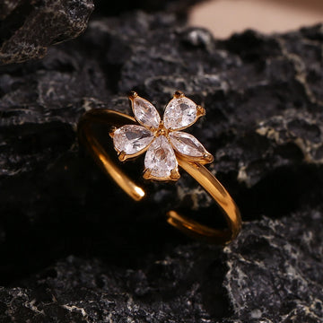 White Zircon Five petal Flower Opening Ring Hypoallergenic 18K Gold Plated Jewelry 316L Stainless Steel Decoration