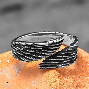 Angel Wings Stainless Steel Mens Womens Rings Punk Trendy Cool for Couple Girl Boyfriend Biker Jewelry Creativity Gift Wholesale