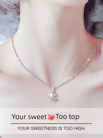 Four-Leaf Clover Simple and Light Luxury Valentine's Day Gift Female Necklace