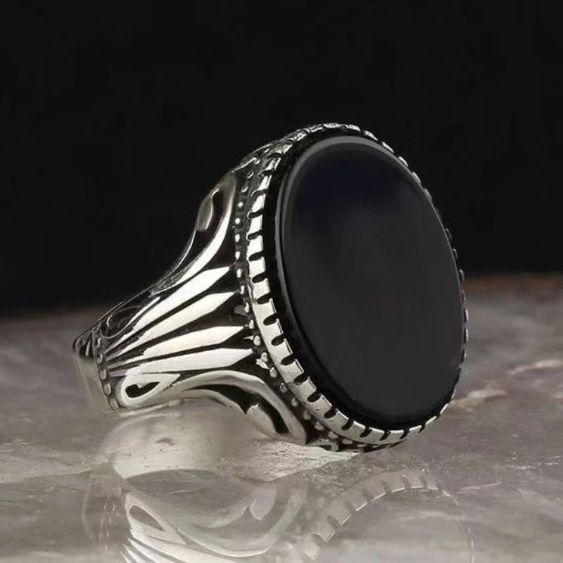 New Jewelry European and American Simple Pattern Black Vintage Gemstone Men's Relief Ring