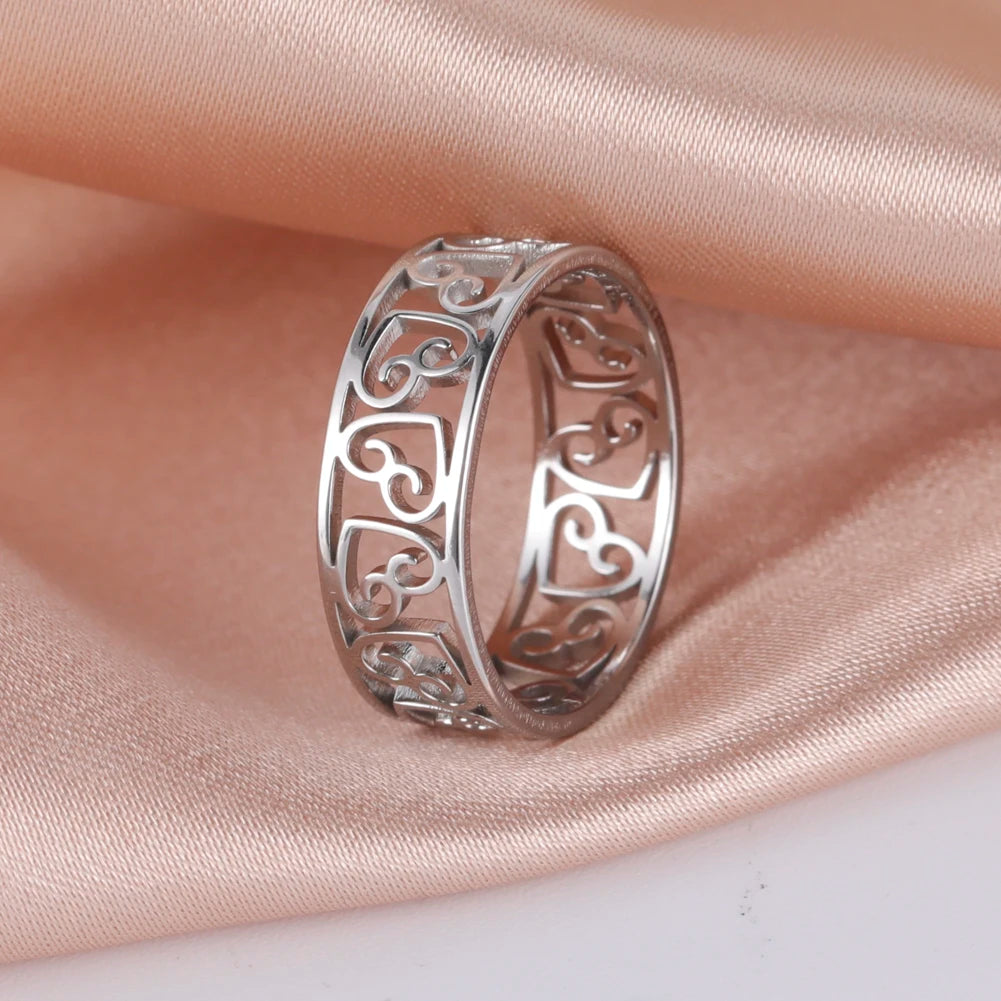 HIPEE Fashion Hollow Love Heart Rings Round Hollow Geometric Ring For Women Stainless Steel Finger Ring Jewelry Gifts