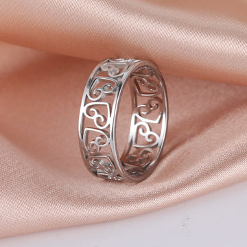 HIPEE Fashion Hollow Love Heart Rings Round Hollow Geometric Ring For Women Stainless Steel Finger Ring Jewelry Gifts