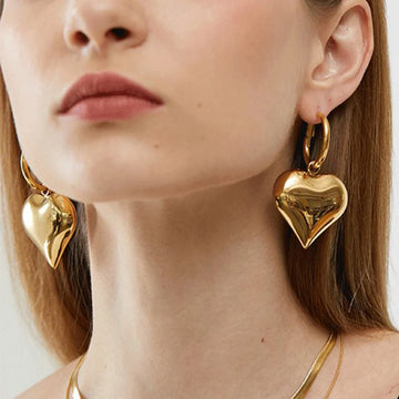 2023 Chic Heart Huggie Hoop Earrings Asymmetric Big Earrings For Women New Gold Color Fashion Jewelry Girl Gift
