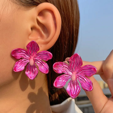 New in European and American Personality Exaggerated Alloy Flower Pink Earrings for Wome