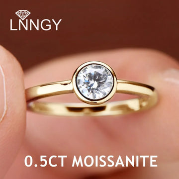 Lnngy 0.5CT Bezel Moissanite Ring With Certificate 925 Sterling Silver Rings for Coupels Wedding Engagement Bling Jewelry Gift